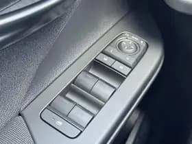 Toyota C hr thumbnail 27
