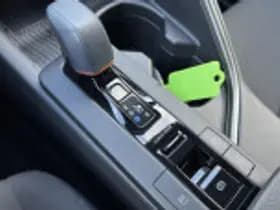 Toyota C hr thumbnail 74