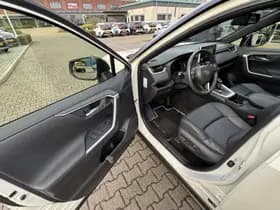 Toyota RAV4 thumbnail 19