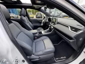 Toyota RAV4 thumbnail 24