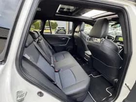 Toyota RAV4 thumbnail 26