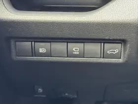 Toyota RAV4 thumbnail 27