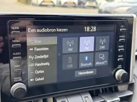 Toyota RAV4 thumbnail 35