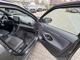 Toyota Yaris Cross thumbnail 20