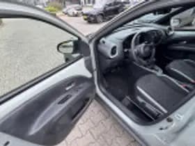 Toyota Aygo X thumbnail 40