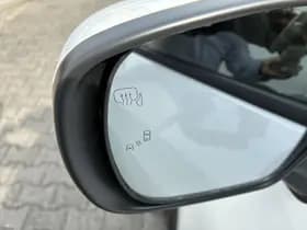 Toyota Urban cruiser thumbnail 38