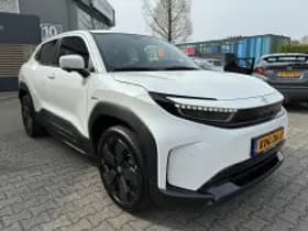 Toyota Urban cruiser thumbnail 6