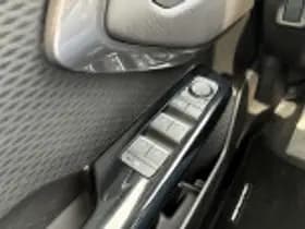 Toyota Urban cruiser thumbnail 62