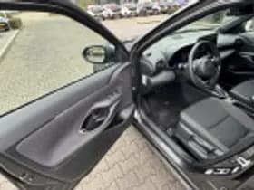 Toyota Yaris Cross thumbnail 44