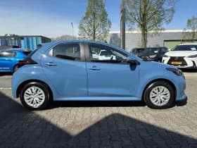 Toyota Yaris thumbnail 14