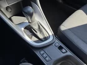Toyota Yaris thumbnail 26