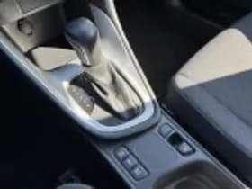 Toyota Yaris thumbnail 52