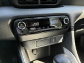 Toyota Yaris thumbnail 53
