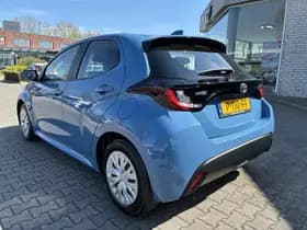 Toyota Yaris thumbnail 8
