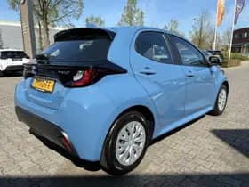 Toyota Yaris thumbnail 9