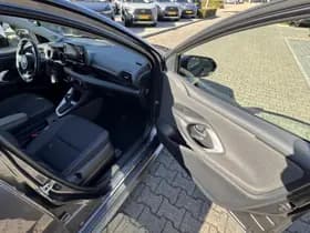 Toyota Yaris thumbnail 25