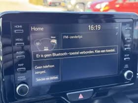Toyota Yaris thumbnail 26
