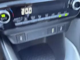Toyota Yaris thumbnail 29