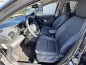 Toyota Yaris thumbnail 44