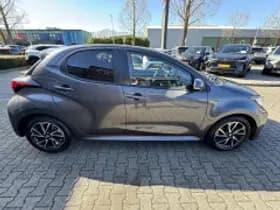 Toyota Yaris thumbnail 6