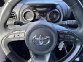 Toyota Yaris thumbnail 52