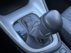 Toyota Yaris thumbnail 62