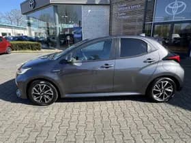 Toyota Yaris thumbnail 8