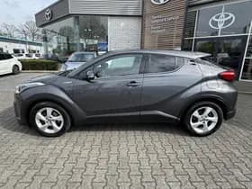 Toyota C hr thumbnail 2