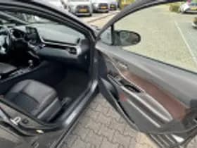 Toyota C hr thumbnail 56