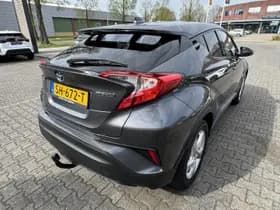 Toyota C hr thumbnail 9