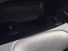 Toyota Corolla thumbnail 34