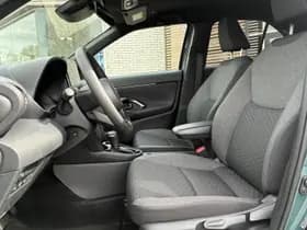 Toyota Yaris Cross thumbnail 18