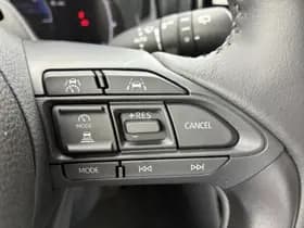 Toyota Yaris Cross thumbnail 24
