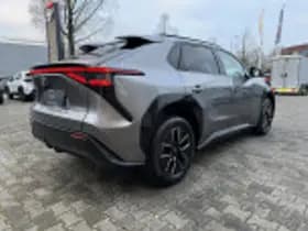 Toyota bZ4X thumbnail 46