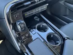 Toyota Mirai thumbnail 33