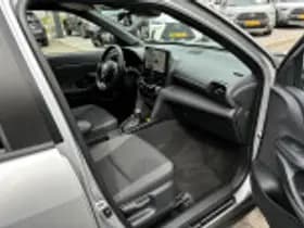 Toyota Yaris Cross thumbnail 48