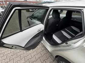 Toyota Corolla thumbnail 21