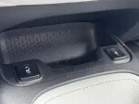 Toyota Corolla thumbnail 60
