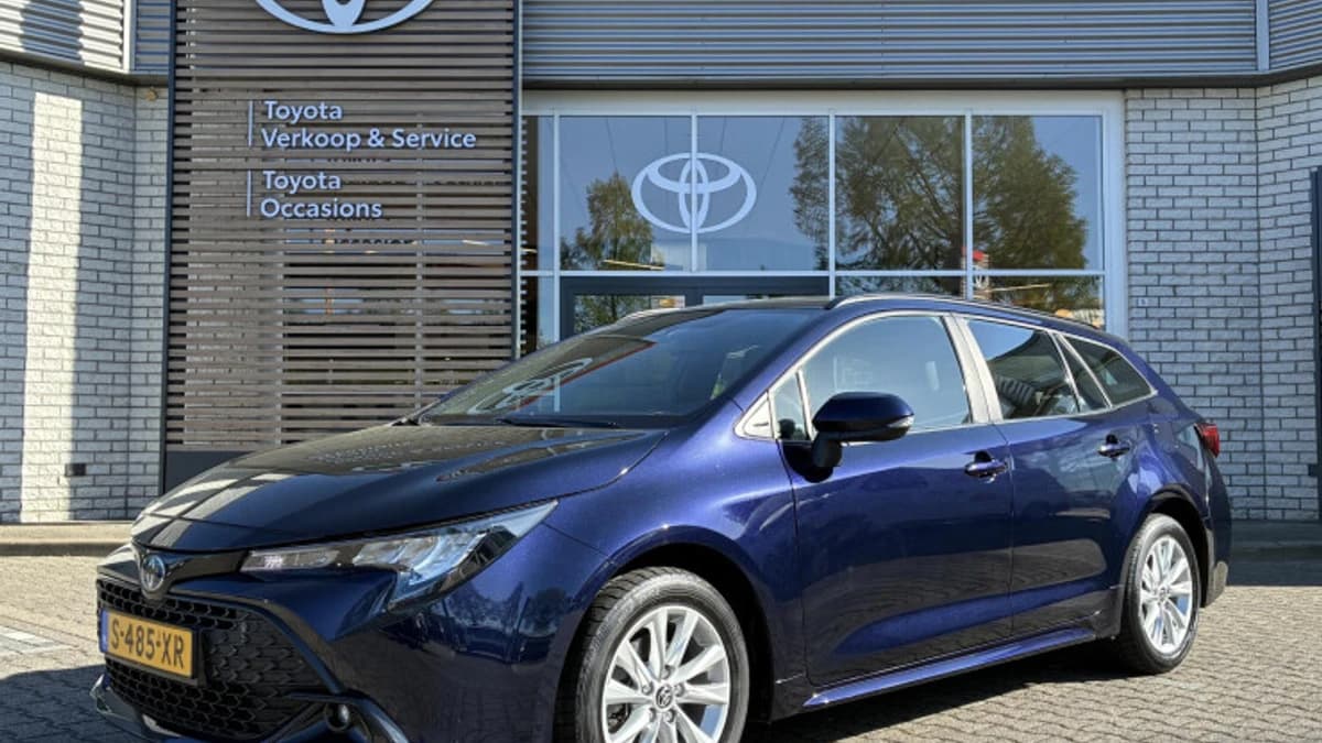 Toyota Corolla — foto 1