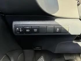 Toyota Corolla thumbnail 26