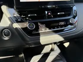 Toyota Corolla thumbnail 30