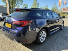 Toyota Corolla thumbnail 8