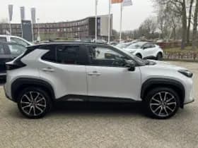 Toyota Yaris Cross thumbnail 6