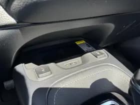 Toyota Corolla thumbnail 33