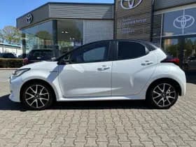 Toyota Yaris thumbnail 14