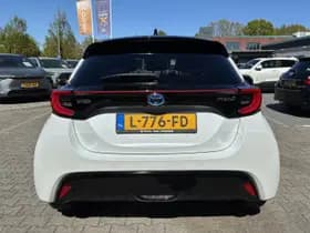 Toyota Yaris thumbnail 15