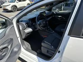 Toyota Yaris thumbnail 17