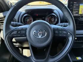 Toyota Yaris thumbnail 21