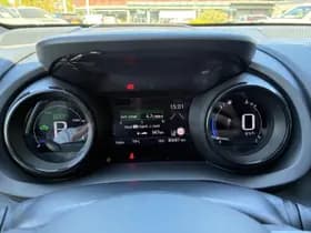 Toyota Yaris thumbnail 22