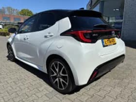 Toyota Yaris thumbnail 5